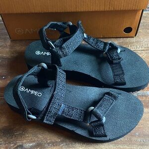 Brand New Ampeo Women's Arch Support Beach Athletic Water Sandals